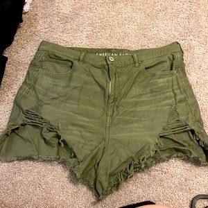 high waisted distressed shorts